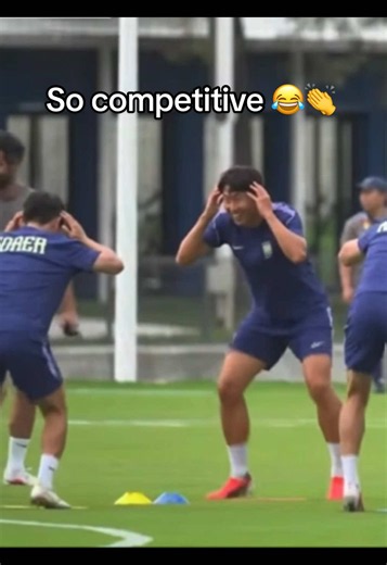 Sonny so excited to win lol 😆👏 yesterday in training #sonheungmin #heungminson #손흥민 #worldcup2026 #축구국가대표팀