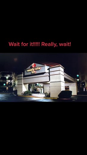 Best scene ever from #hallpass #tubscene #jasonsudeikis #owenwilson | hall pass