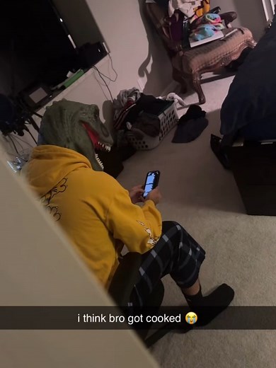 bro going through it #bedroomrock #bedroompop #indieartist #indiemusic