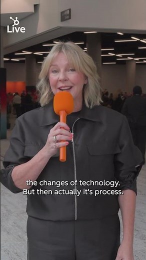What Do High Performing Teams Need Right Now? People, Process, or Technology? #HubSpotLive