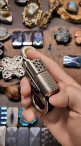 1.4M views · 9.9K reactions | When your hands move, your mind gets quieter. #fidgetspinner #edc #metal #top #jzedc | MetalSpin Hub | Facebook