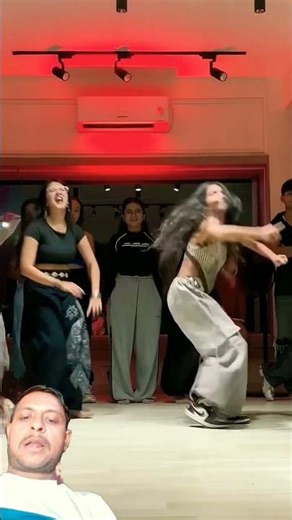 Malang Malang 🔥🥰#youtubeshorts #bollywood #song #viralreels #shorts #newreel #viral #dance #reels