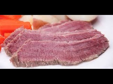 How to Make Homemade Corned Beef and Cabbage