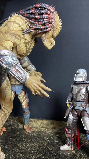 Máscara de Alien vs Depredador de cartón