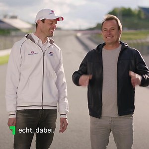 [GROßER PREIS VON ÖSTERREICH]: Wie lange haben sich Alex Wurz und Ernst Hausleitner auf die Spielberg-Übertragung vorbereitet? Los geht's heute bereits ab 8.55 Uhr mit der Vorberichterstattung aus Spielberg live in ORF 1! Alle Details findet ihr hier: https://tv.orf.at/210704_formel_eins_spielberg100.html | ORF