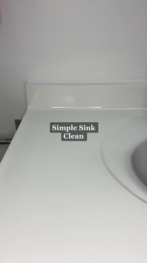 Pinesol Sink Clean 💜✨🙌🏻 |Simple and fresh| #cleantok #sinkclean #pinesol #simpleclean #suds #niceandclean #asmr