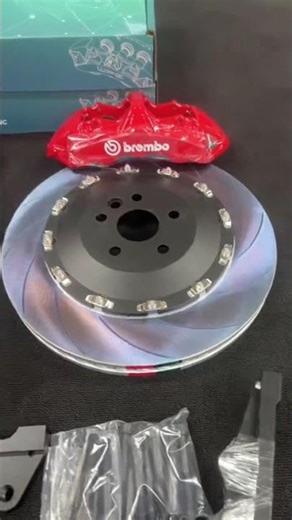 Lexus RX450 upgraded with a Brembo brake kit: GT6+GT4 www.zbautoparts.cn whatspp+8613412281470