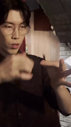 이명준 | Magic Everyday! Day_18 One Coin Routine | Instagram