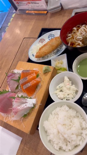 [Kinshicho Gourmet] So Fresh! Isomaru Suisan's Sashimi Platter Set Meal Was the Best #shorts