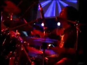 Ambondrona - Aza tsiny (Clip).MP4