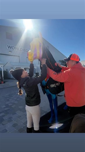 ✨ BIG ANNOUNCEMENT FOR OUR BE WELL FAMILY! ✨ We are officially a BEMER Distributor — and we are so excited to bring this technology directly into our wellness services and equine mobile massage program! 🐎💆‍♀️ This past weekend, we had the opportunity to train at the World Equestrian Center with our mentor Ian Robb, learning deeply how BEMER’s patented PEMF signal supports circulation, cellular function, relaxation, recovery, and overall wellbeing — for both humans and horses. It was such a pow