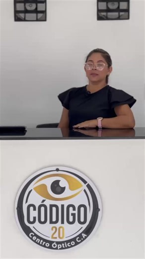 En Código 20 cuidamos tu salud visual con atención profesional, tecnología de vanguardia y un trato personalizado. ⁣ 🔬 Exámenes visuales completos 👓Lentes recetados con estilo 💡 Soluciones ópticas a tu medida 📍 Visítanos y descubre una experiencia visual diferente. ¡Tu vista se lo merece!