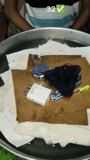 Water Test Challenge 💦 | How Many Papers Can Survive?