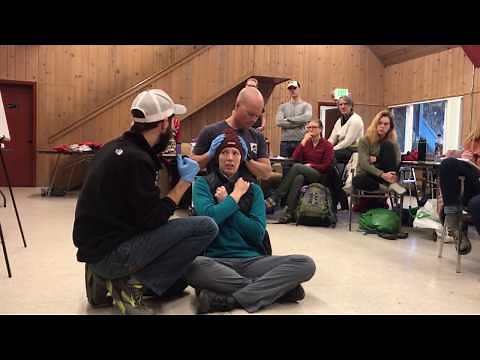 NOLS Wilderness Medicine: Wilderness First Responder Full Patient Assessment 12/05/2018