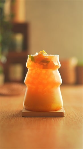 4.9K views · 264 reactions | Mango Pineapple Iced Tea ⬇️ Ingredients: 1 bag of black tea 30ml hot water Steep for 3 minutes 30g ripe mangoes, muddled Ice 80ml pineapple juice mint leaves for garnish #mango #pineapple #icedtea #blacktea #fruit #fruittea #fruitblacktea #mangopineapple #mangodrink #mangofruittea #homecafe #drinkoftheday #drinkrecipes #asmr #asmrdrink | Arkaik PH | Facebook