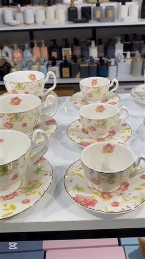 ‎اصفري للادوات المنزليه‎ on Instagram‎: "متوفرين حالياً في كل فروع اصفري النزهه الجديده/ عباس العقاد/ 6 أكتوبر/ التجمع 🔥❤️#explore #رفايع #viralreels #viral #decor عروض decoration تجهيز منزلي ديكورات النزهة عباس_العقاد اكتوبر التجمع_الخامس الشعب_الصيني_ماله_حل😂😂 ارخص_سعر_في_مصر تجهيزات_العرائس"‎