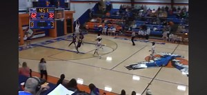 13K views · 100 reactions | Vienna Senior Hunter Webb puts the exclamation point on a Vienna Eagle win over Carrier Mills on opening night. A nice dunk by the Senior leader!  Ron Ellis & Vienna High School YouTube | Southern Illinois Sports with Chris Dexter | Facebook