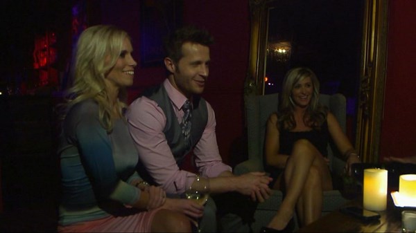 Video The Swingers Next Door: Ohio Couple Shares Lifestyle With Neighbors