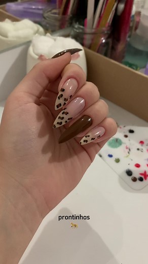 o tutorial das leopard nailss #fy #foryou #leopardprint #explore #unhasnaturais