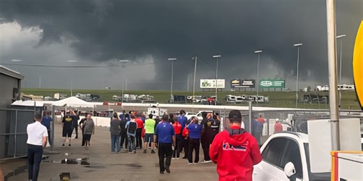 Tornado-warned storm sends IndyCar fans racing for cover at Iowa Speedway