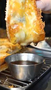 반죽 예술! 🍕 폭신함 끝판왕 디트로이트 피자 도우의 비밀