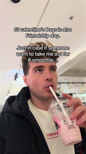 Celebrate Friendship Day with Heartfelt Smoothies