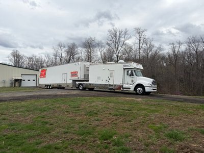 05 Freightliner toterhome & Renegade stacker for sale in lexington, NC, Price: $215,000