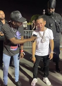 2.1M views · 50K reactions | My fit not much but I still got ur House on me 藍 How much is your outfit worth? King of Bling Edition  @chris_too_smoove #kingofbling #diamondboyz #howmuchisyouroutfit #explorepage #reel #celebrityjewellery #rollingloud | Johnny Dang & Co. | Facebook