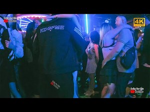 On August 26, 2024, Chongqing Song and Dance Club dance with beautiful women