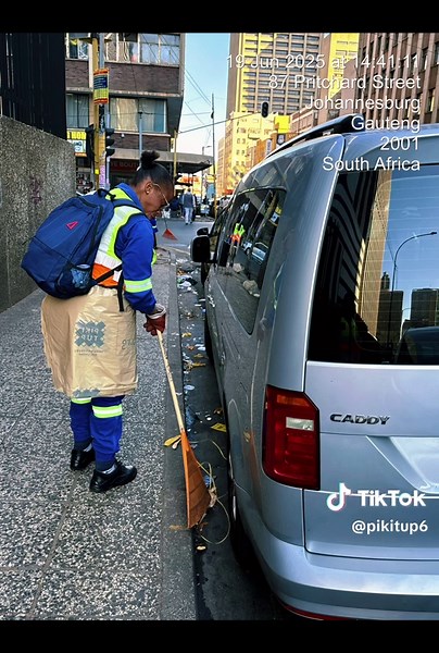 #KleenaJoburg #cityofjoburg #Sebenzamsebenzi #pikitup #JoburgVacancies #BlueBlood