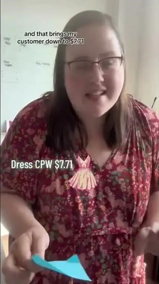 Calculate clothing cost per wear using a spreadsheet