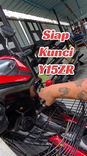 Datang tempat customer buat balik kunci semula untuk Y15ZR sebab kunci dah hilang dua2 #yamahay15 #kuncihilang #tukangkunci #kuncimotor #klangvalley