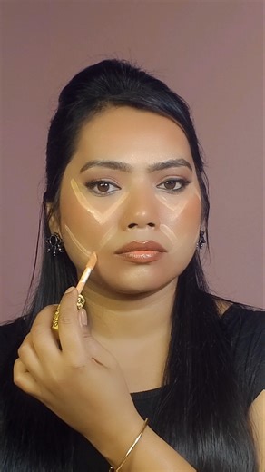 How to highlight your face by concealer the different way #makeuptips #youtubeshorts #highlights