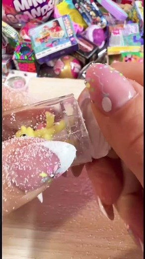 What’s inside Toy Mini Brands Series 3 MY LITTLE PONY container? #shorts #minibrands #toyminibrands