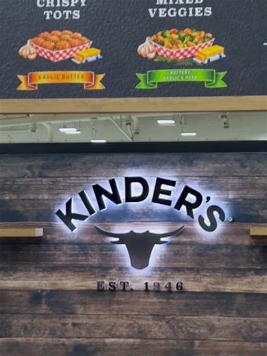 Another 10x10 prepped and ready from production to the show floor. Watch as ShowBox quickly and efficiently gets the job done with the help of our partner Jet Fuel for Kinders. #showboxexhibits #tradeshowbooth #production #kinders