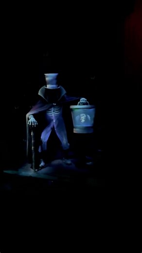 8.8K views · 161 reactions | Hatbox Ghost was such an awesome addition to Walt Disney World’s Haunted Mansion. Glad to see this all time great attraction still get the attention it deserves! | Share The Magic Travel | Facebook