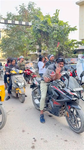 pintu Kumar on Instagram: "Fatak khola n ho bhaiya ke saali 😛😛😛#reels #comedy #prankcomedy #pranks"