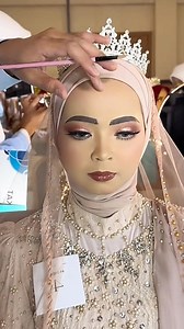 195K views · 1.2K reactions | Bikin serat alis di bagian depan harus di kasih bedak dulu supaya tidak ngeblok by Galih_Makeupartist #seratalis #alisserat #alisrapi #aliscantik #alismudah #eyelineralis #pomadealis #eyebrowalis #bingkaialis #trendalis #alisviral | Tutorial Makeup | Facebook