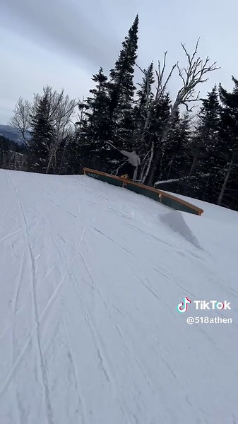 Gore was so fun today. Didn’t get the c-rail to day sadly. Dialing in my 2 off. #edit #ski #skirail #fails #skifails #freeski #lineskis #goremt