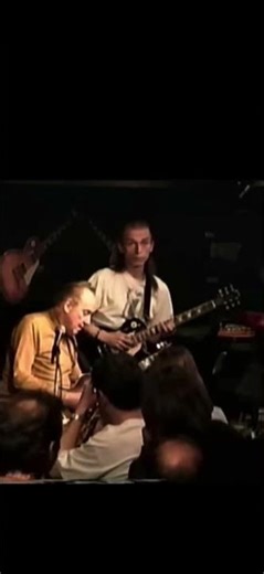 Les Paul plays with Steve Howe of Yes #lespaul #stevehowe
