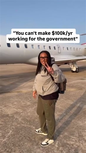 Symoné Berry on Instagram: "Most people think hitting $100k/yr takes years of grinding... But here’s what they don’t realize: Picking the RIGHT industry can help them reach 6 figures within just 18 months. While everyone’s fighting over saturated tech jobs... There’s an entire sector desperate for talent. It’s called Government Technology... Or “GovTech” for short. And the best part? They don’t care about your degree. They don’t care about your previous experience. They only care about one thing