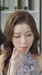 Under the table, secrets spill out… 👠✨ #iqiyi #theawakeningofhousewives #baixuhan #fanyining #mustwatch #爱奇艺 #陆剧 #主妇的觉醒 #白旭含 #樊驿宁 | iQIYI US