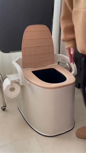 Portable toilet, commode for pregnant women and the elderly, portable adult commode chair,