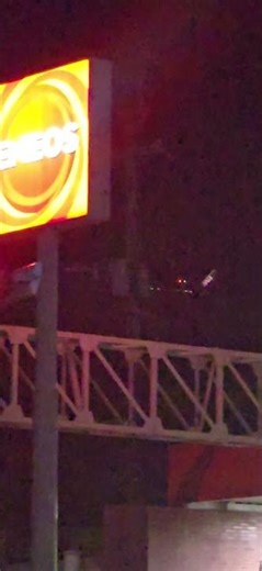 ANA737機🛬羽田からの到着