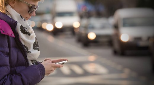 Dangers of Texting While Walking | Adam S. Kutner, Injury Attorneys