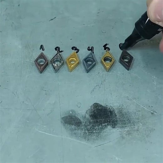 Few People Know How these Carbide inserts Work in Turning Metal #shorts