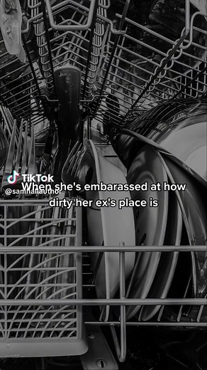 Out now! #ursashifters #samhallauthor #whychoose #shifterromance #booktok #romancebooktok #choosethebear #choosethebears