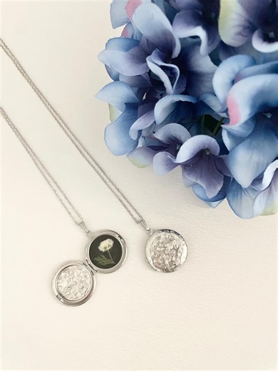 Pressed Flowers Locket Necklace