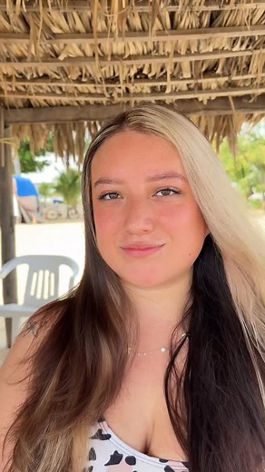 El complemento perfecto para la playa es Benetint @benefitmexico 💖 lindo y práctico para disfrutar del sol ☀️ #benefit #benefitcosmetics #maquillaje #makeup #tutorial #playa #vacaciones #ugc #ugccommunity #ugccreator | Portorreal Beauty