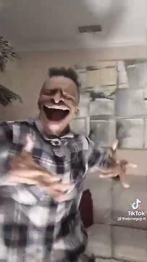 singing undertale man meme (the og song is fallen down from undertale)